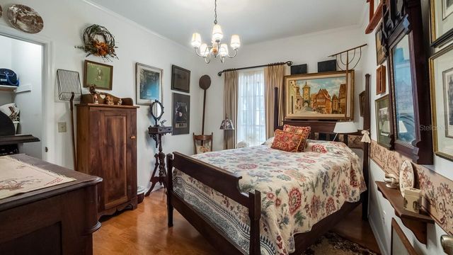403 MISSION LANE, Howey In The Hills, FL 34737