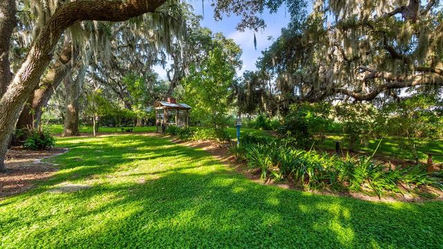 403 MISSION LANE, Howey In The Hills, FL 34737