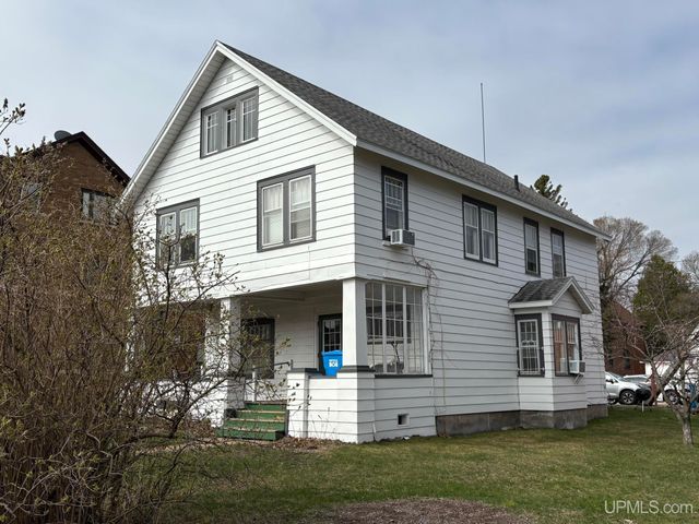 321 N Front Street, Marquette, MI 49855