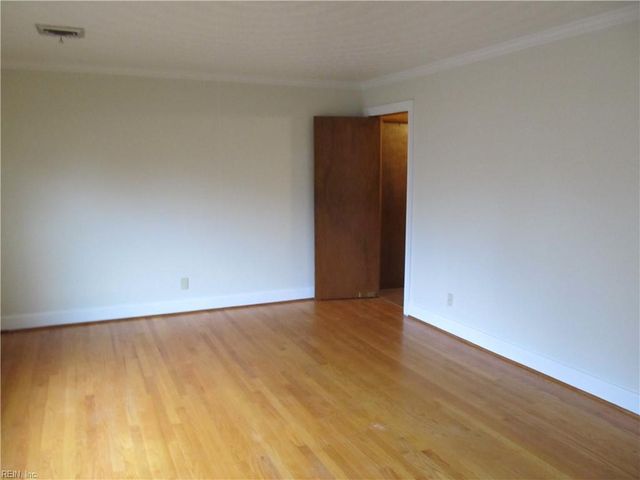 4513 Buckingham DR, Portsmouth, VA 23703