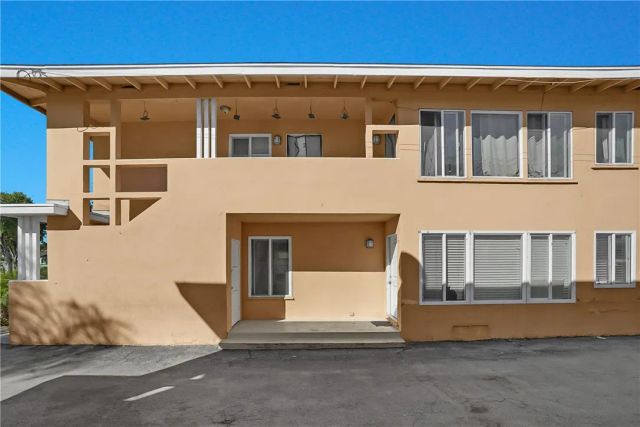 1405 S Broadway, Santa Ana, CA 92707