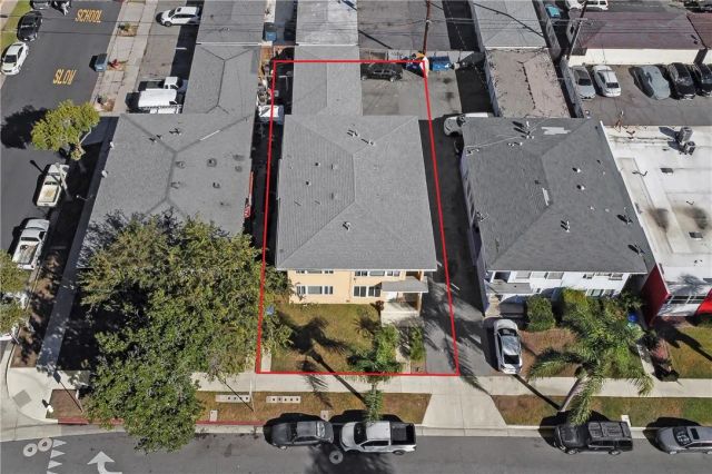 1405 S Broadway, Santa Ana, CA 92707
