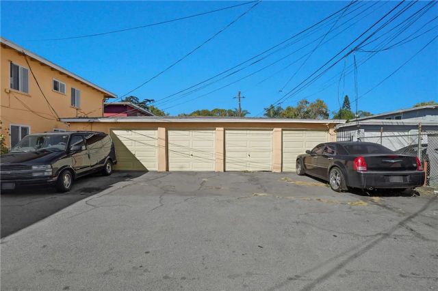 1405 S Broadway, Santa Ana, CA 92707