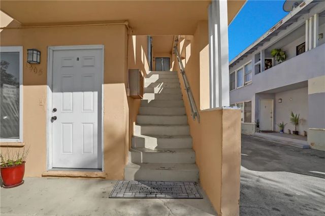 1405 S Broadway, Santa Ana, CA 92707