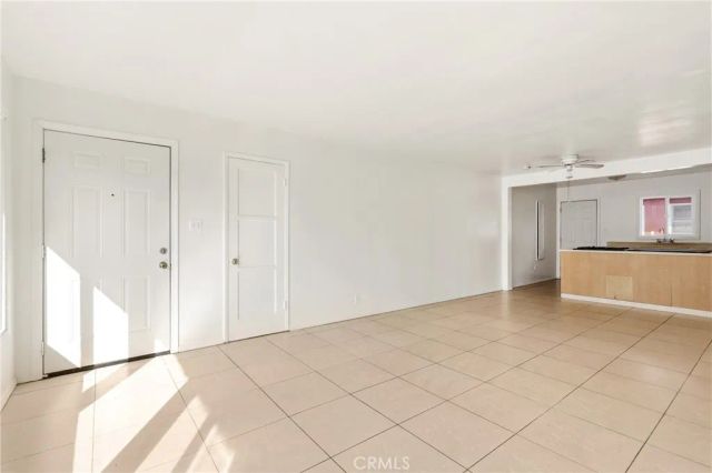 1405 S Broadway, Santa Ana, CA 92707