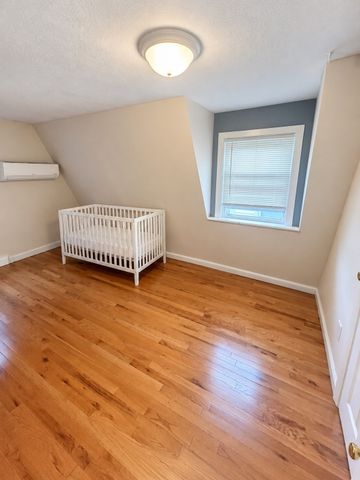 72 School, Saugus, MA 01906