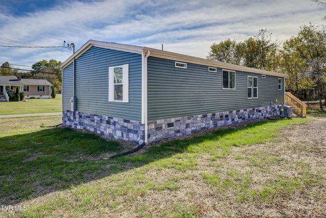 560 Main Street, Mosheim, TN 37818
