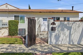 8155 Genesta, Lake Balboa, CA 91406