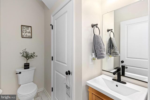 296 ROBBIE RD, Bumpass, VA 23024