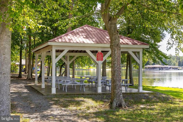 296 ROBBIE RD, Bumpass, VA 23024