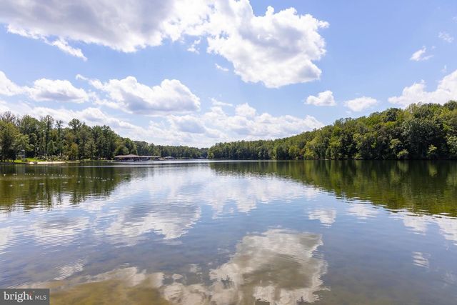 296 ROBBIE RD, Bumpass, VA 23024