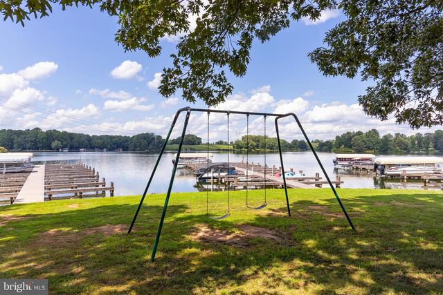 296 ROBBIE RD, Bumpass, VA 23024