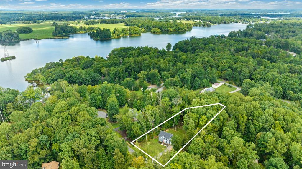 296 ROBBIE RD, Bumpass, VA 23024