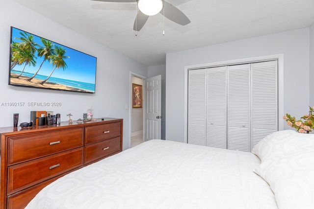 1261 W 43rd Place, Hialeah, FL 33012