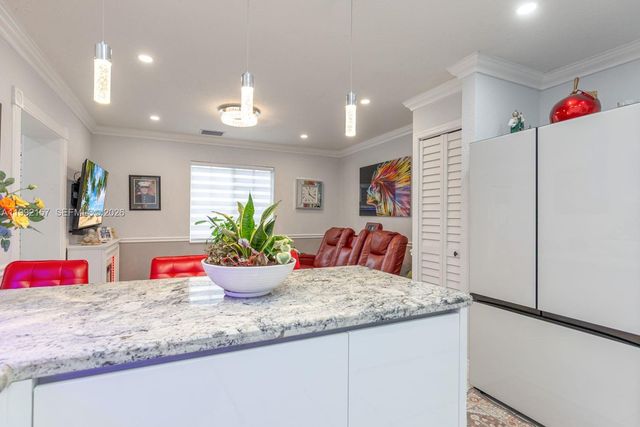 1261 W 43rd Place, Hialeah, FL 33012