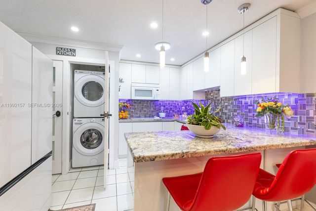 1261 W 43rd Place, Hialeah, FL 33012