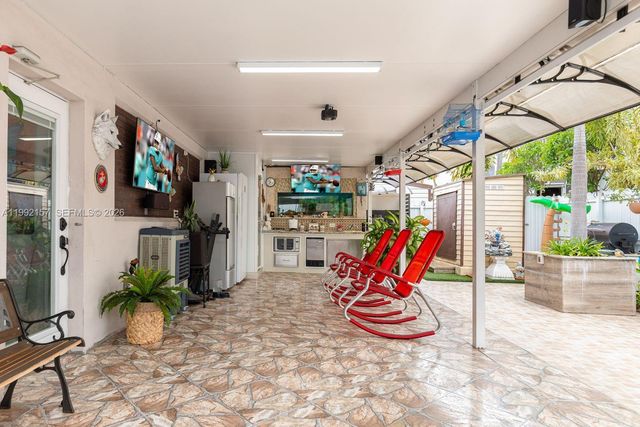 1261 W 43rd Place, Hialeah, FL 33012