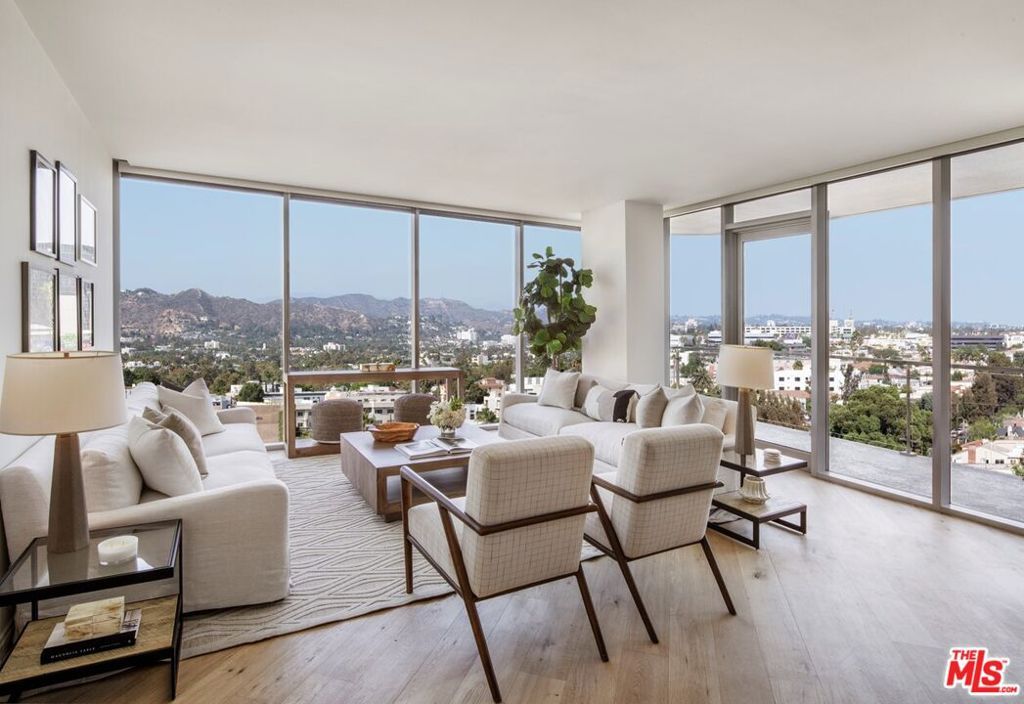 8500 Burton Way 404, Los Angeles, CA 90048