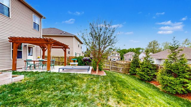 1050 Lonergan Cir, Spring Hill, TN 37174