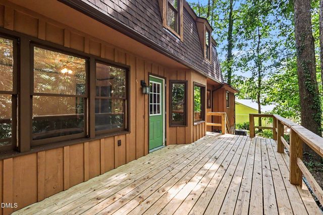 6213 Lakerun Court, Raleigh, NC 27612