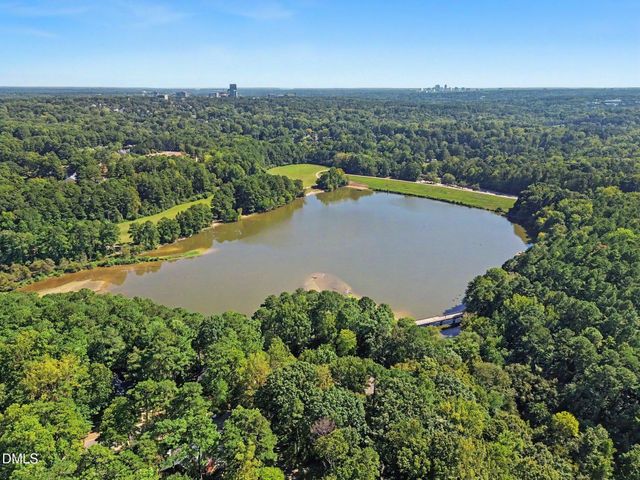 6213 Lakerun Court, Raleigh, NC 27612