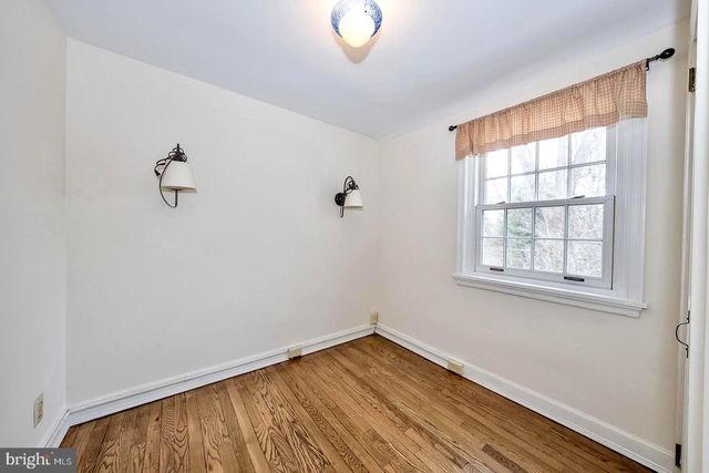 301 EAGLE RD, Wayne, PA 19087