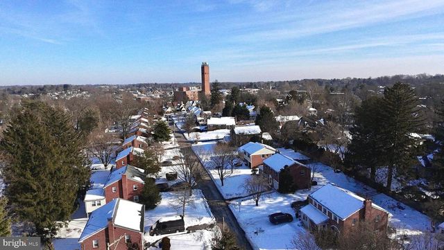 301 EAGLE RD, Wayne, PA 19087