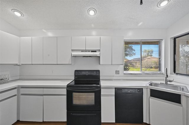 2495 NW 14th Street, Delray Beach, FL 33445