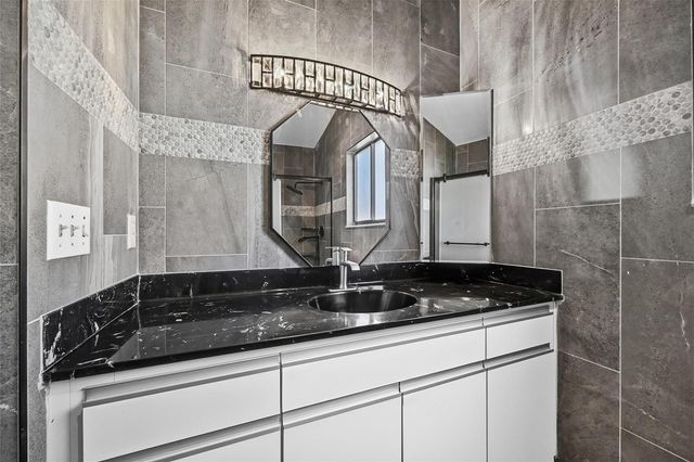 2495 NW 14th Street, Delray Beach, FL 33445
