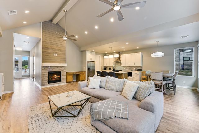 2308 Kellie Brooke RD 13, Spicewood, TX 78669