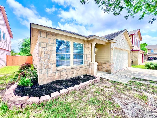 5807 BARTON HOLLOW, San Antonio, TX 78249