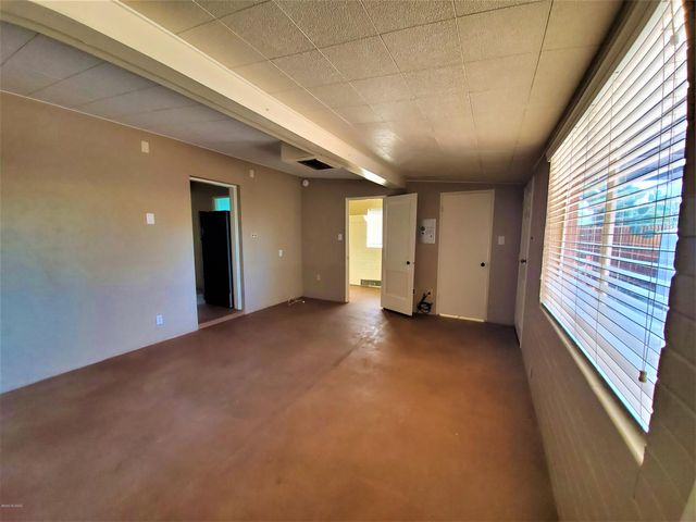 1746 E Copper Street, Tucson, AZ 85719