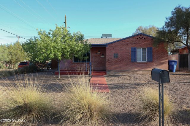 1746 E Copper Street, Tucson, AZ 85719