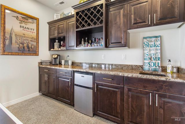 2464 E 3719, Twin Falls, ID 83301