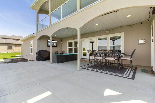 2464 E 3719, Twin Falls, ID 83301
