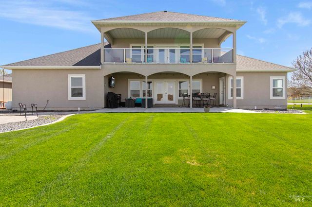 2464 E 3719, Twin Falls, ID 83301
