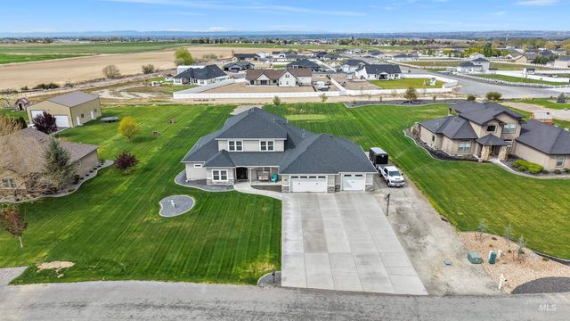 2464 E 3719, Twin Falls, ID 83301