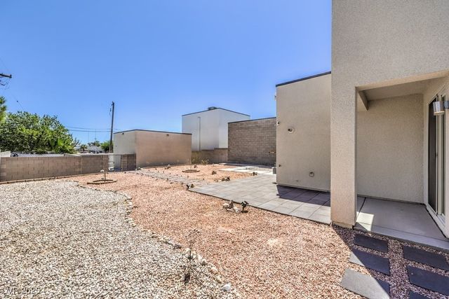 1303 South 8th Street, Las Vegas, NV 89104