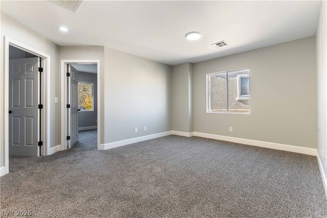 10505 Cold Mountain Avenue, Las Vegas, NV 89129