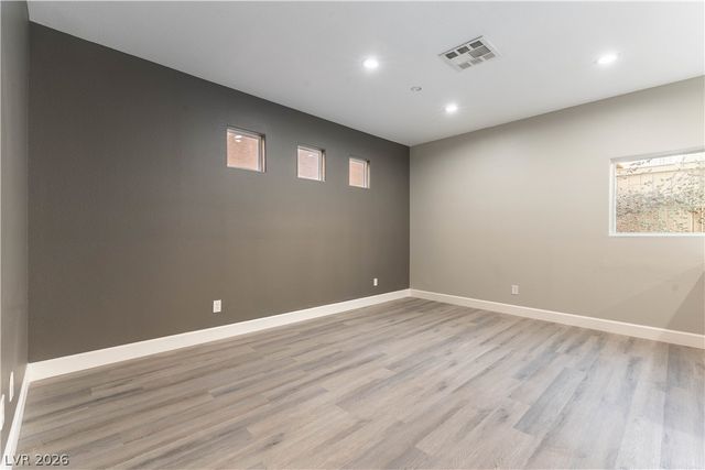 10505 Cold Mountain Avenue, Las Vegas, NV 89129