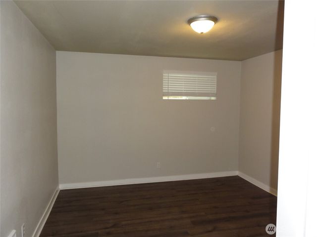 21627 SE 271st Street, Maple Valley, WA 98038