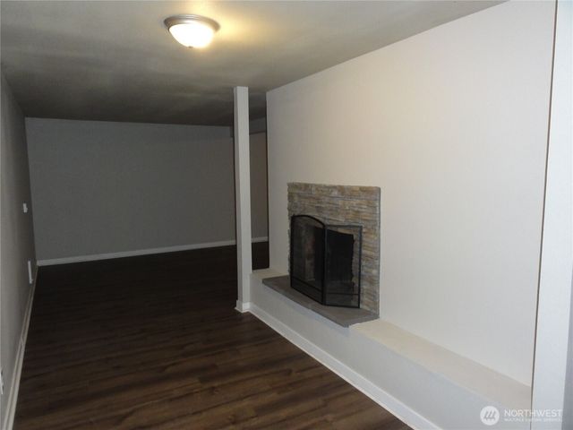 21627 SE 271st Street, Maple Valley, WA 98038