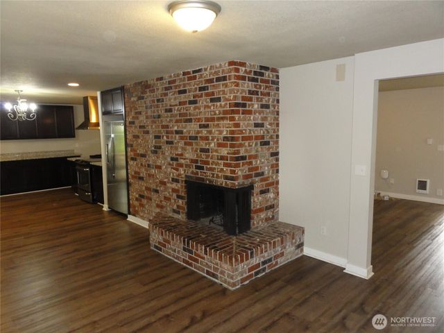 21627 SE 271st Street, Maple Valley, WA 98038