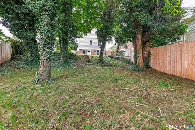 6 Johnson Street, Middletown, CT 06457