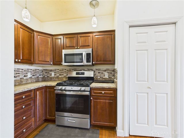 1020 Park Glen Drive, Dayton, OH 45417