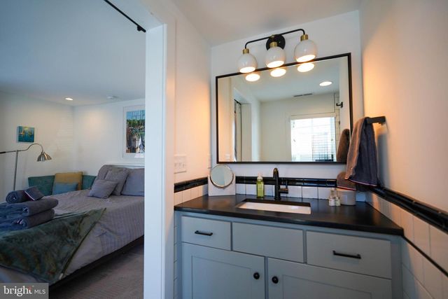 111 W 4TH ST, Lewes, DE 19958