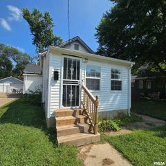1921 W WISWALL Street, Peoria, IL 61605