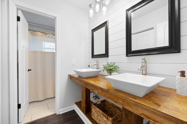 9340 Charbar Circle, Chattanooga, TN 37421