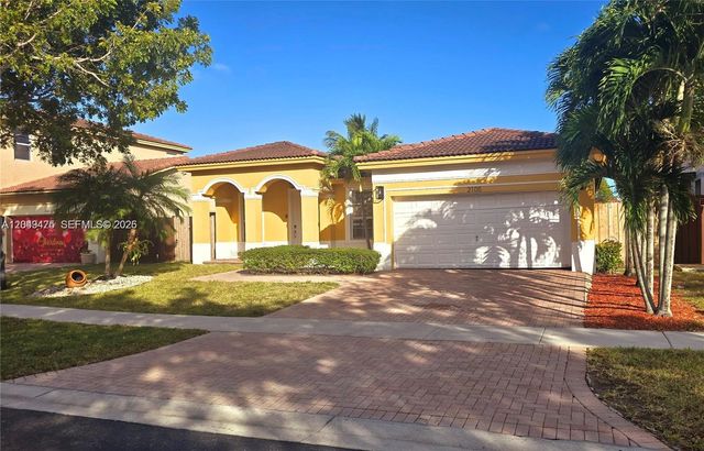 2105 NE 40th Avenue, Homestead, FL 33033