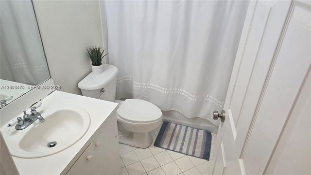 2105 NE 40th Avenue, Homestead, FL 33033